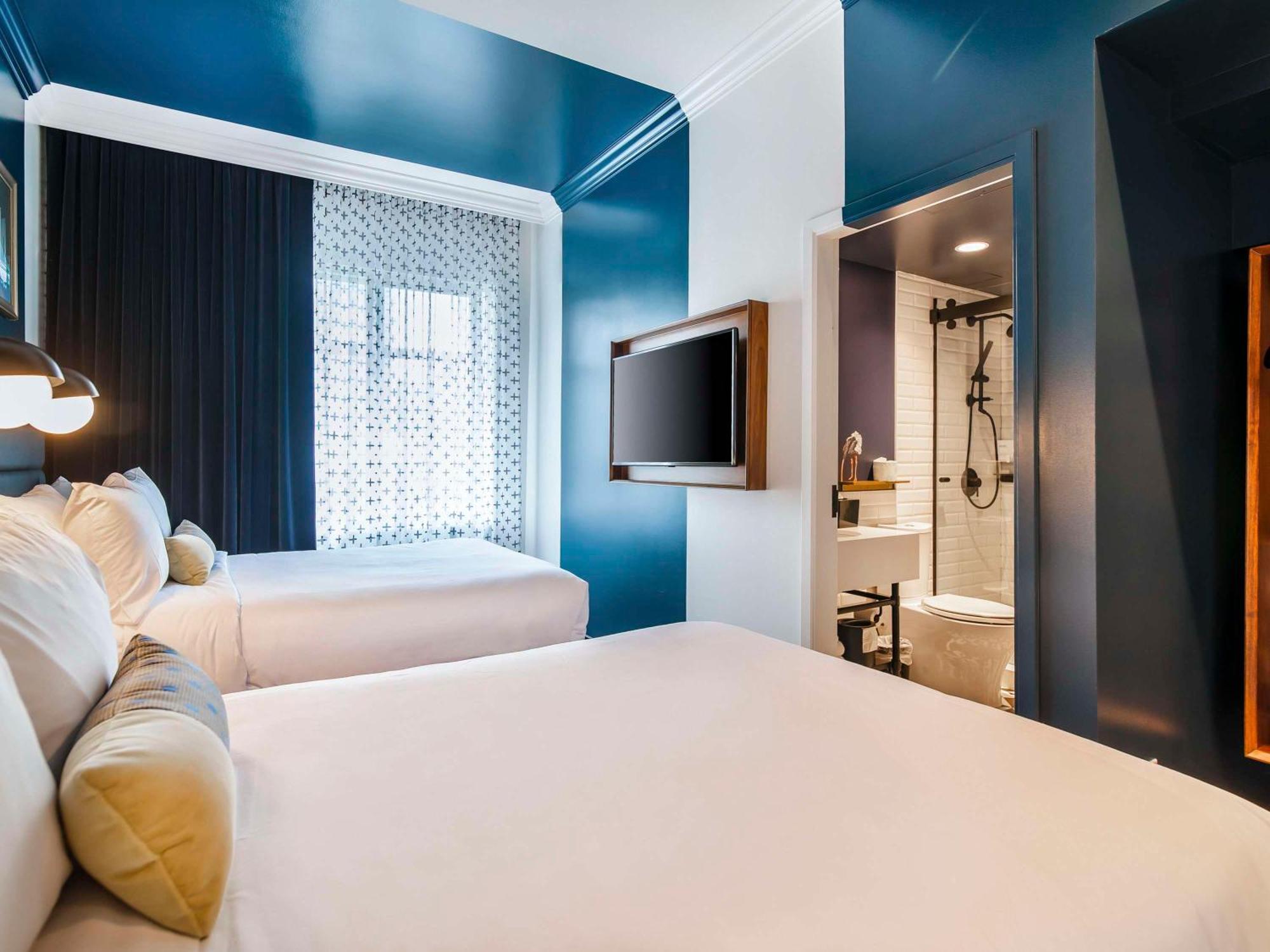 Hotel Belmont Vancouver - Mgallery Collection Bagian luar foto